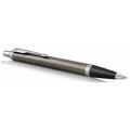 Фото товара - Ручка шариковая PARKER "IM Core" K321 Dark Espresso CT M синие чернила 1931671 (1829038)
